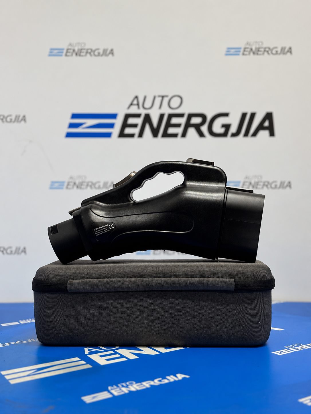Konvertues CCS2 në GB/T me valixhe transporti te Auto Energjia