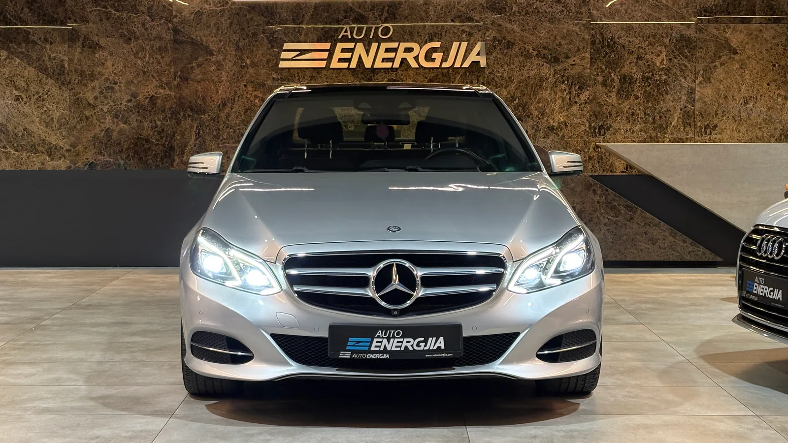 Mercedes-Benz E250 CDI 4MATIC, pamja ballore